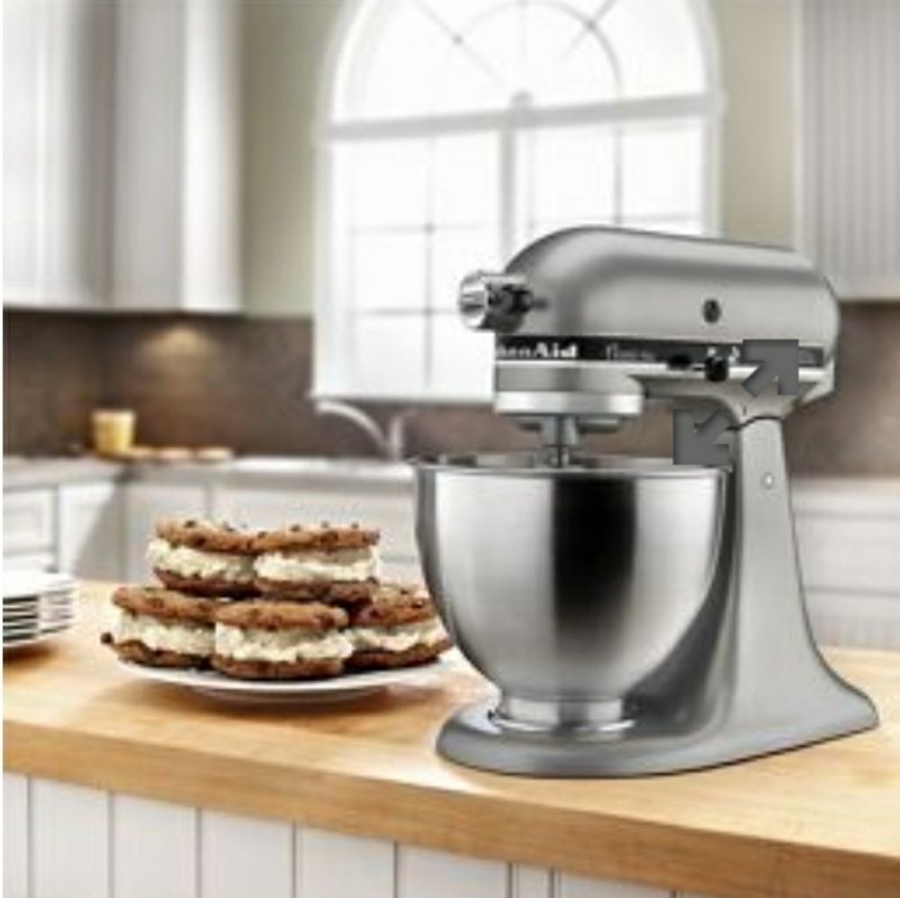 Classic Plus™ Series 4.5 Quart Tilt-Head Mixer
